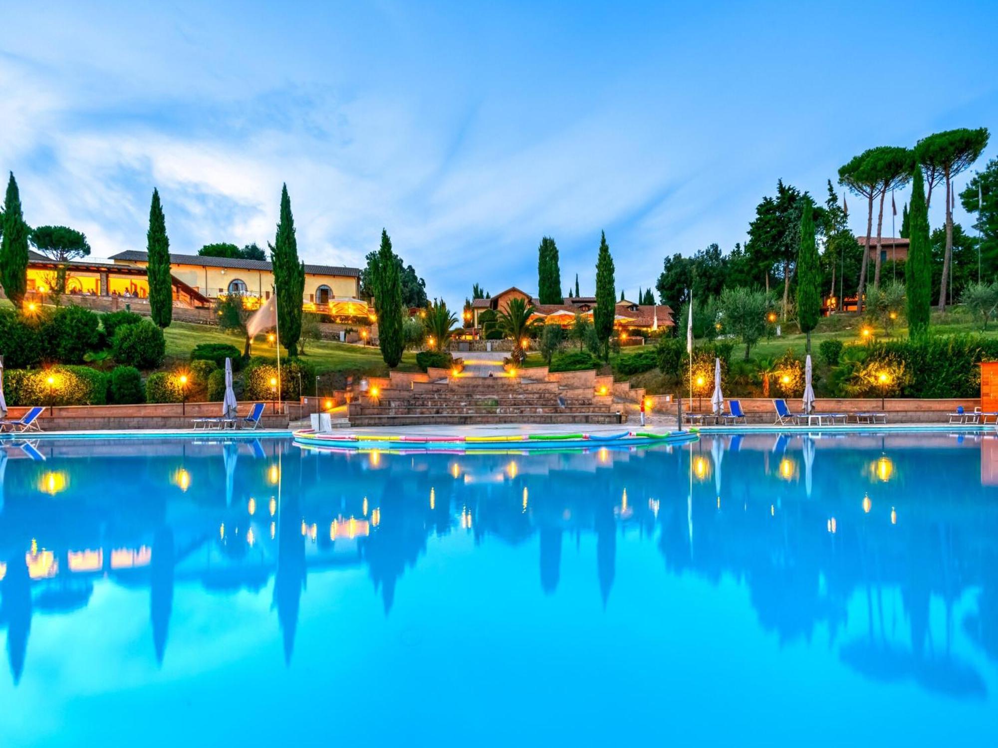 Apartment Im Pian Dei Mucini Resort In Der Toskana Massa Marittima Esterno foto